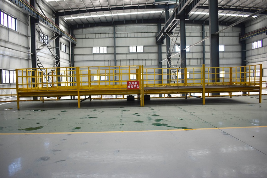 發動機維放平臺